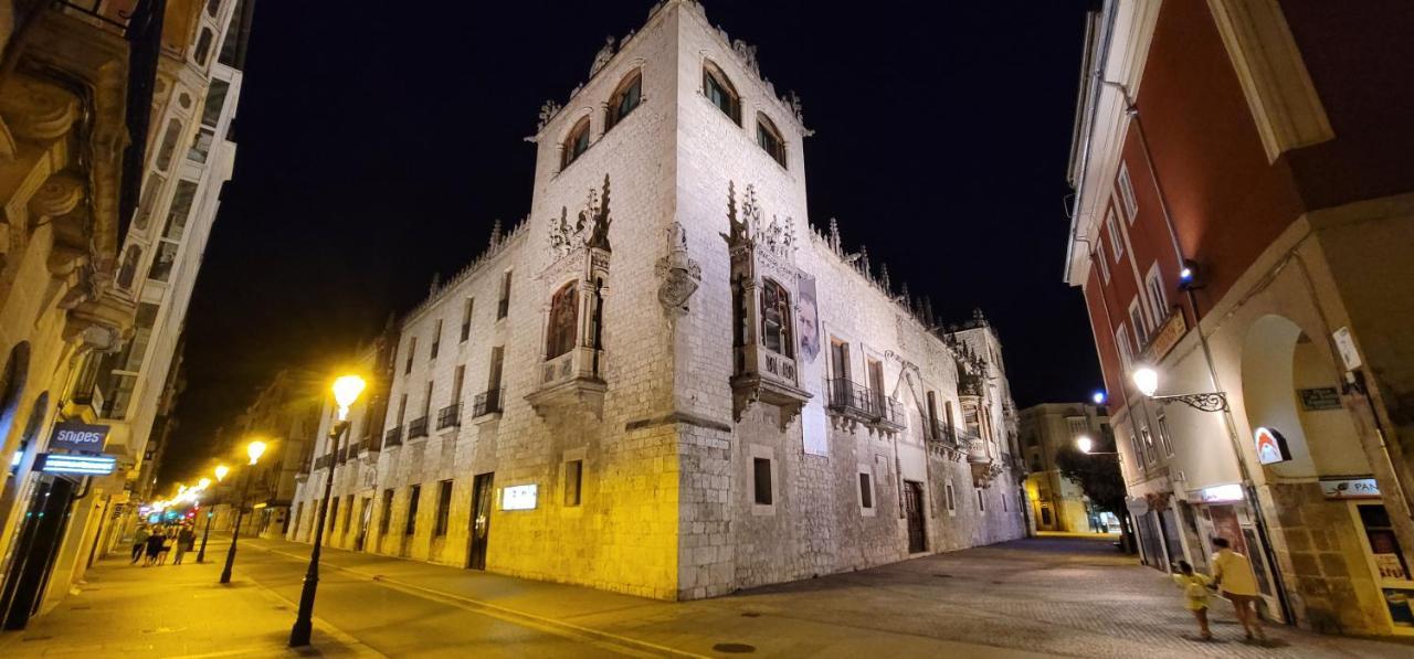 Mia Suites II Loft Centro Historico - Parking & Wifi Free Burgo Eksteriør bilde